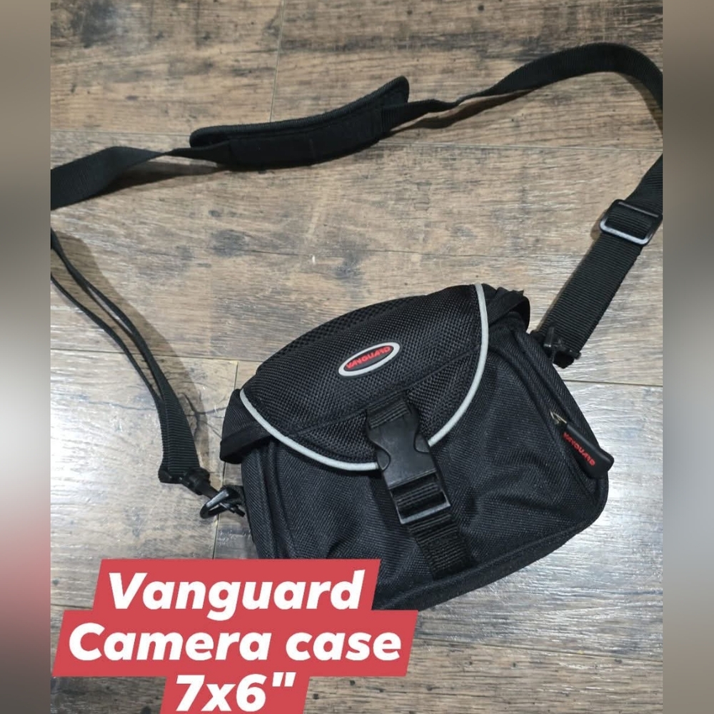 Vanguard camera case